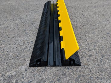 Boddingtons Electrical 2 Channel Lid Cable and Hose Ramps, 250 x 50 x 1000 mm, Hole Size are 32mm x 34mm